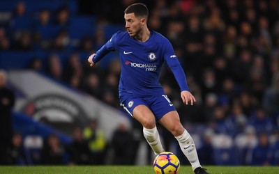 TVT体育热评-久保建英头球攻门稍稍偏出