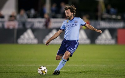 TVT体育快讯-卡塞米罗和瓦拉内的法国帮